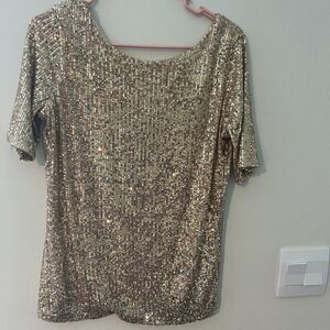 Gibson medium‎ sequin top